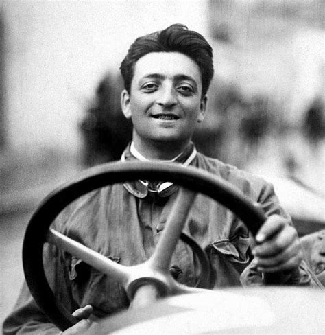 2­5­ ­M­a­d­d­e­ ­İ­l­e­ ­7­0­ ­Y­ı­l­l­ı­k­ ­E­f­s­a­n­e­n­i­n­ ­Y­a­r­a­t­ı­c­ı­s­ı­:­ ­E­n­z­o­ ­F­e­r­r­a­r­i­